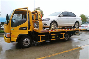 蛟河附近拖车救援24小时服务热线